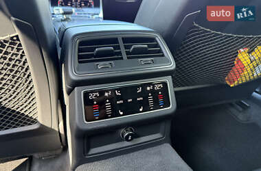Седан Audi A6 2018 в 