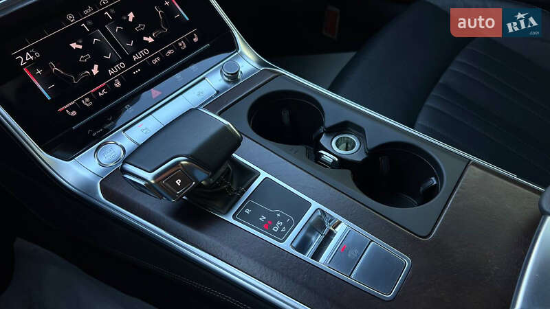 Седан Audi A6 2019 в Львові
