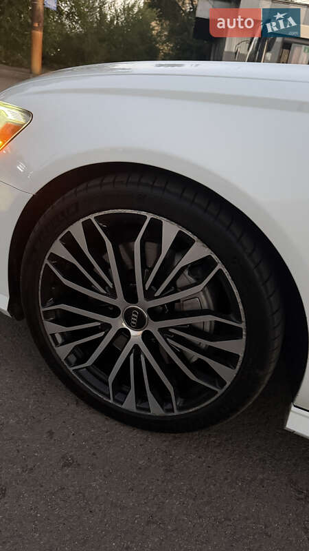 Седан Audi A6 2018 в Кривом Роге