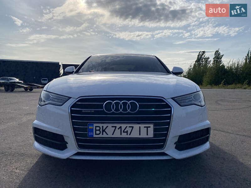 Седан Audi A6 2017 в Ровно