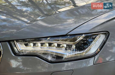 Седан Audi A6 2012 в 