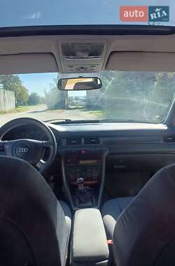 Седан Audi A6 2000 в 