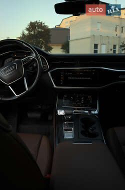 Седан Audi A6 2020 в 