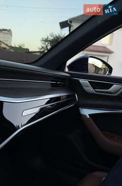 Седан Audi A6 2020 в 