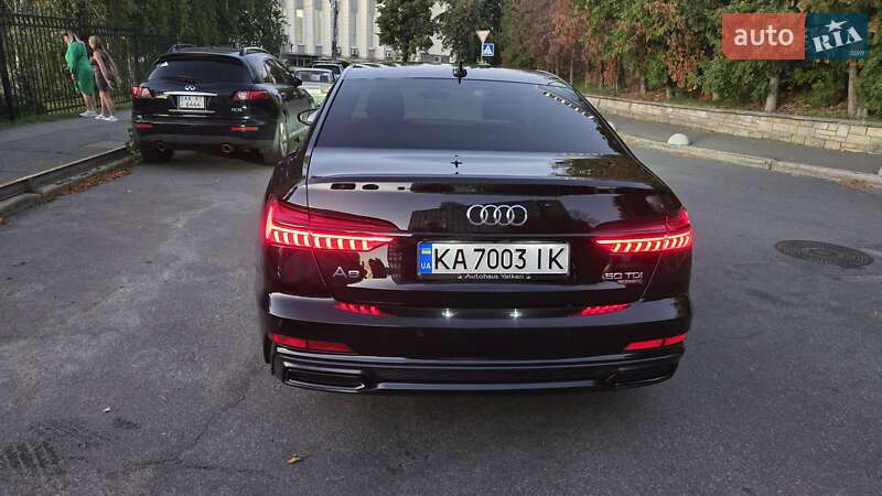 Седан Audi A6 2018 в Киеве