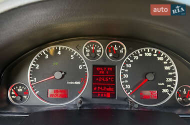Универсал Audi A6 2003 в 