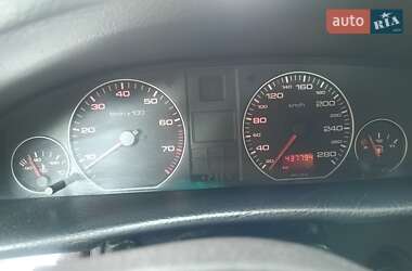 Універсал Audi A6 1996 в 