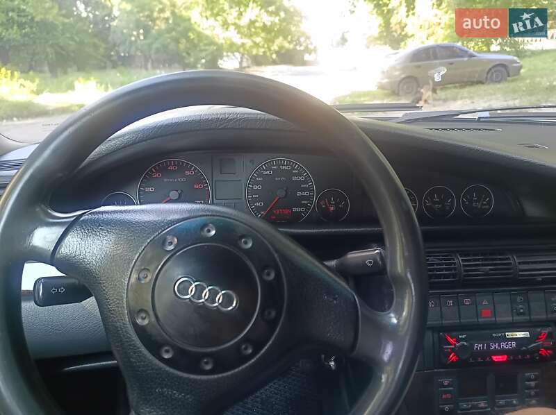 Универсал Audi A6 1996 в Киеве