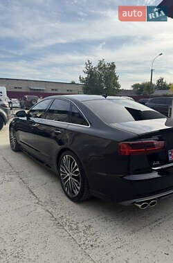 Седан Audi A6 2018 в 