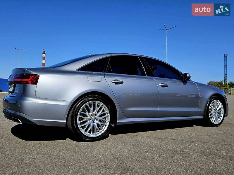 Седан Audi A6 2015 в Днепре