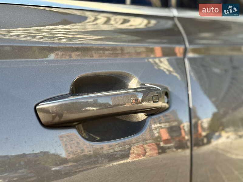 Седан Audi A6 2012 в Львове