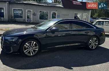 Седан Audi A6 2019 в 