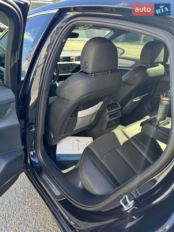 Седан Audi A6 2019 в Киеве