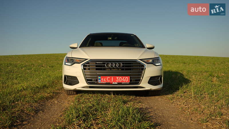 Седан Audi A6 2019 в 