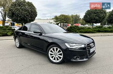 Седан Audi A6 2014 в 