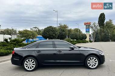 Седан Audi A6 2014 в 
