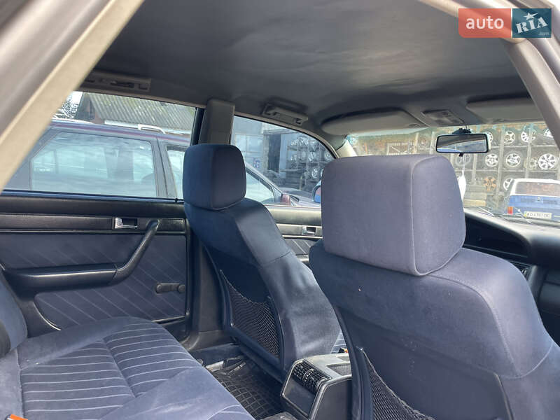 Седан Audi A6 1995 в Солотвине