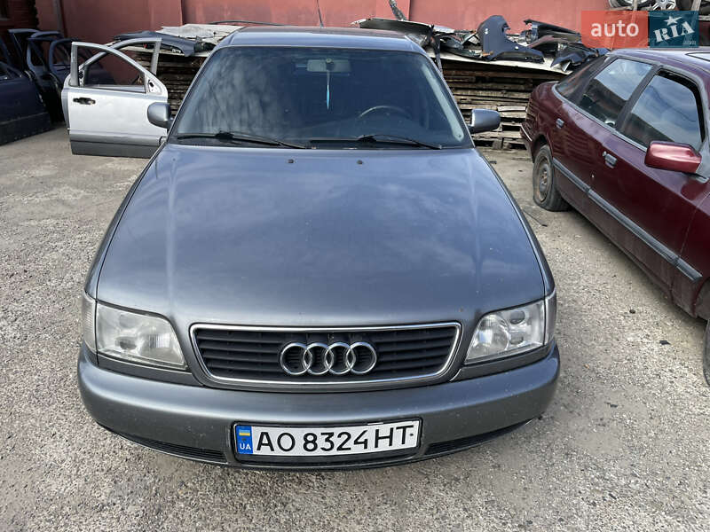 Седан Audi A6 1995 в Солотвине
