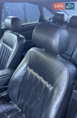 Седан Audi A6 2001 в 