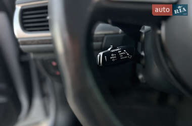 Седан Audi A6 2016 в 