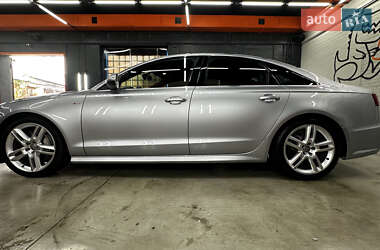 Седан Audi A6 2015 в Киеве