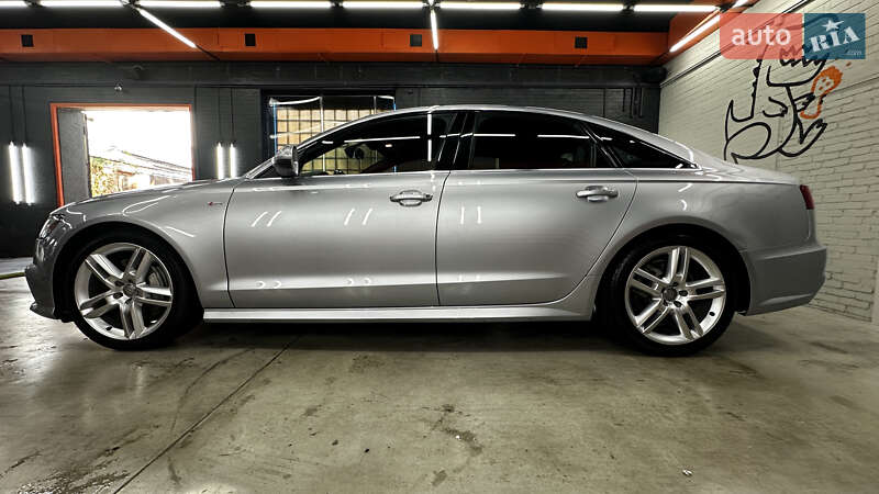 Седан Audi A6 2015 в Киеве