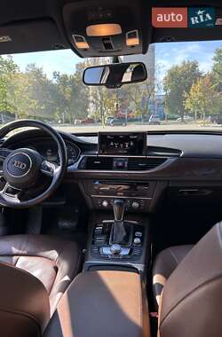 Седан Audi A6 2015 в 