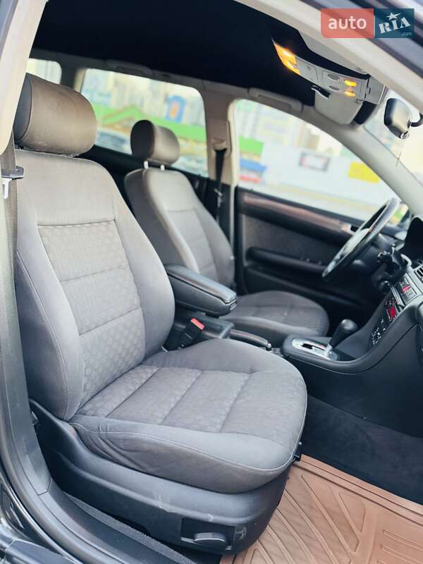 Універсал Audi A6 2003 в Одесі
