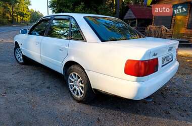 Седан Audi A6 1996 в 