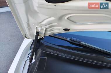 Седан Audi A6 2013 в 