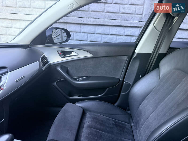Седан Audi A6 2014 в Киеве