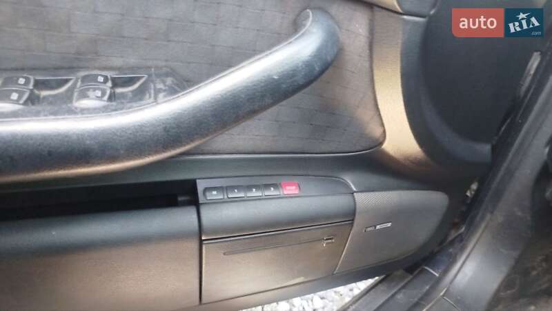 Седан Audi A6 1999 в Черновцах