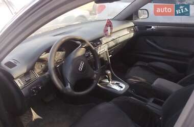 Седан Audi A6 1999 в 