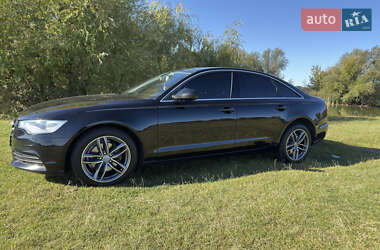 Седан Audi A6 2014 в 