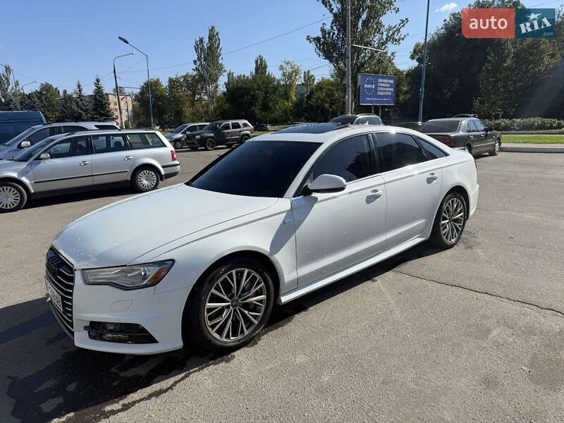 Седан Audi A6 2016 в Запорожье