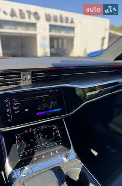 Седан Audi A6 2018 в 