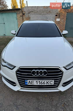 Седан Audi A6 2017 в 