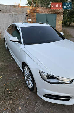 Седан Audi A6 2017 в 