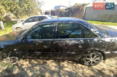 Седан Audi A6 1995 в 