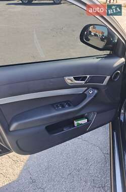 Универсал Audi A6 2010 в 