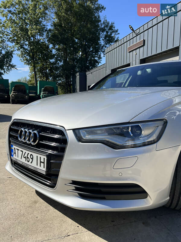 Седан Audi A6 2011 в Тячеве