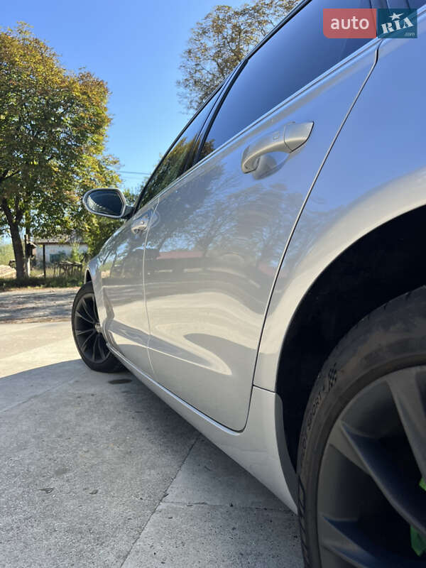 Седан Audi A6 2011 в Тячеве