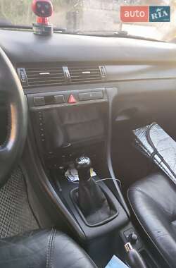 Седан Audi A6 1998 в 