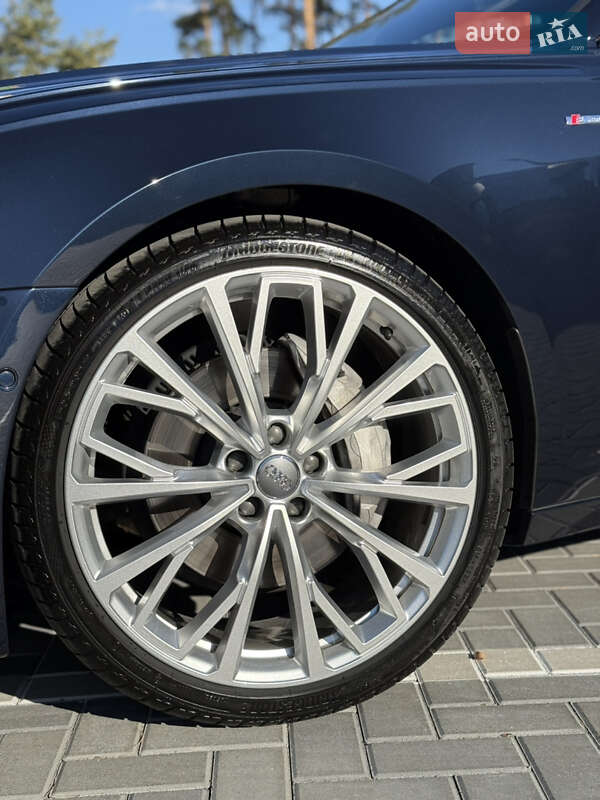 Седан Audi A6 2019 в Киеве