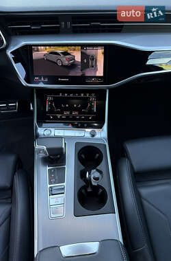 Седан Audi A6 2019 в 