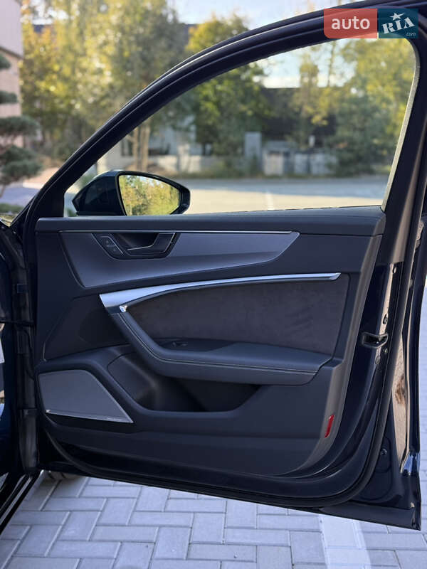 Седан Audi A6 2019 в Киеве