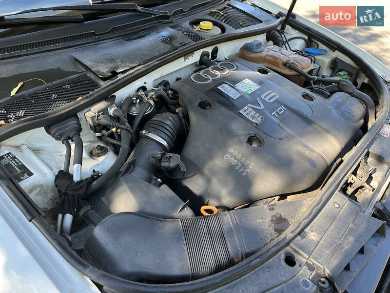 Універсал Audi A6 1998 в Дніпрі
