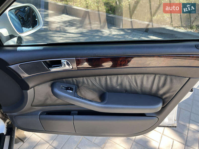 Універсал Audi A6 1998 в Дніпрі