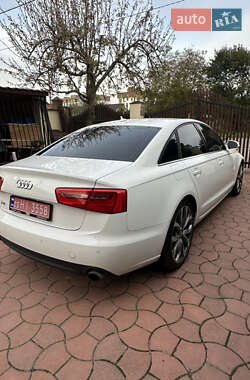 Седан Audi A6 2013 в 