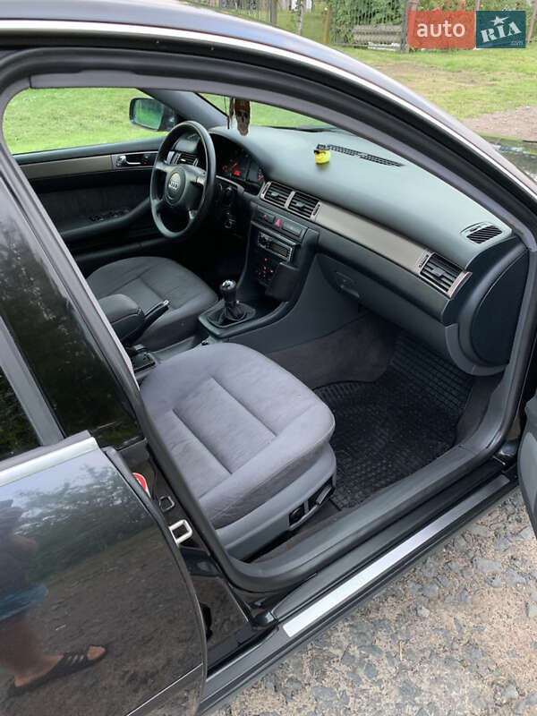 Седан Audi A6 2000 в Рівному